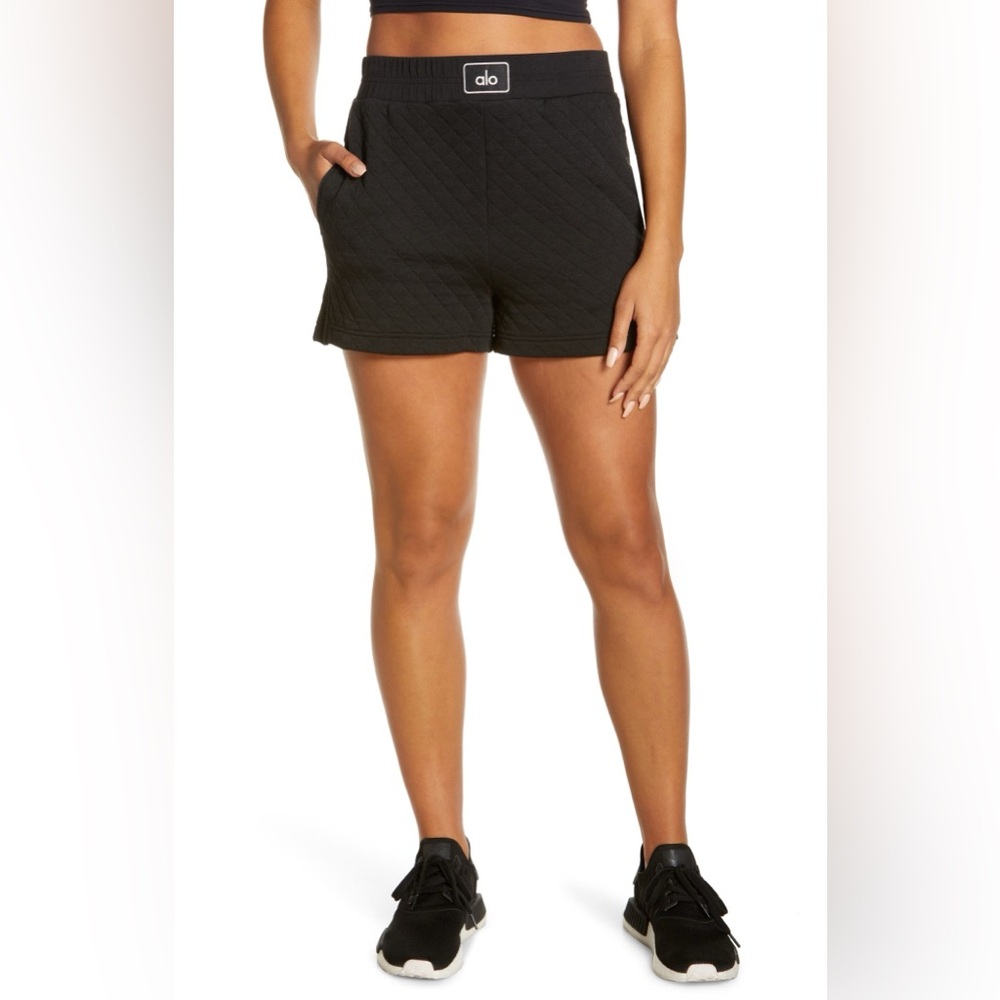 Alo YOGA Quilted Arena Boxing Short‎ - Black XXS